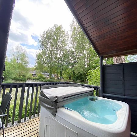 Otter 4 Hot Tub - Huntersmoon-Warminster-Bath-Salisbury Villa Ngoại thất bức ảnh